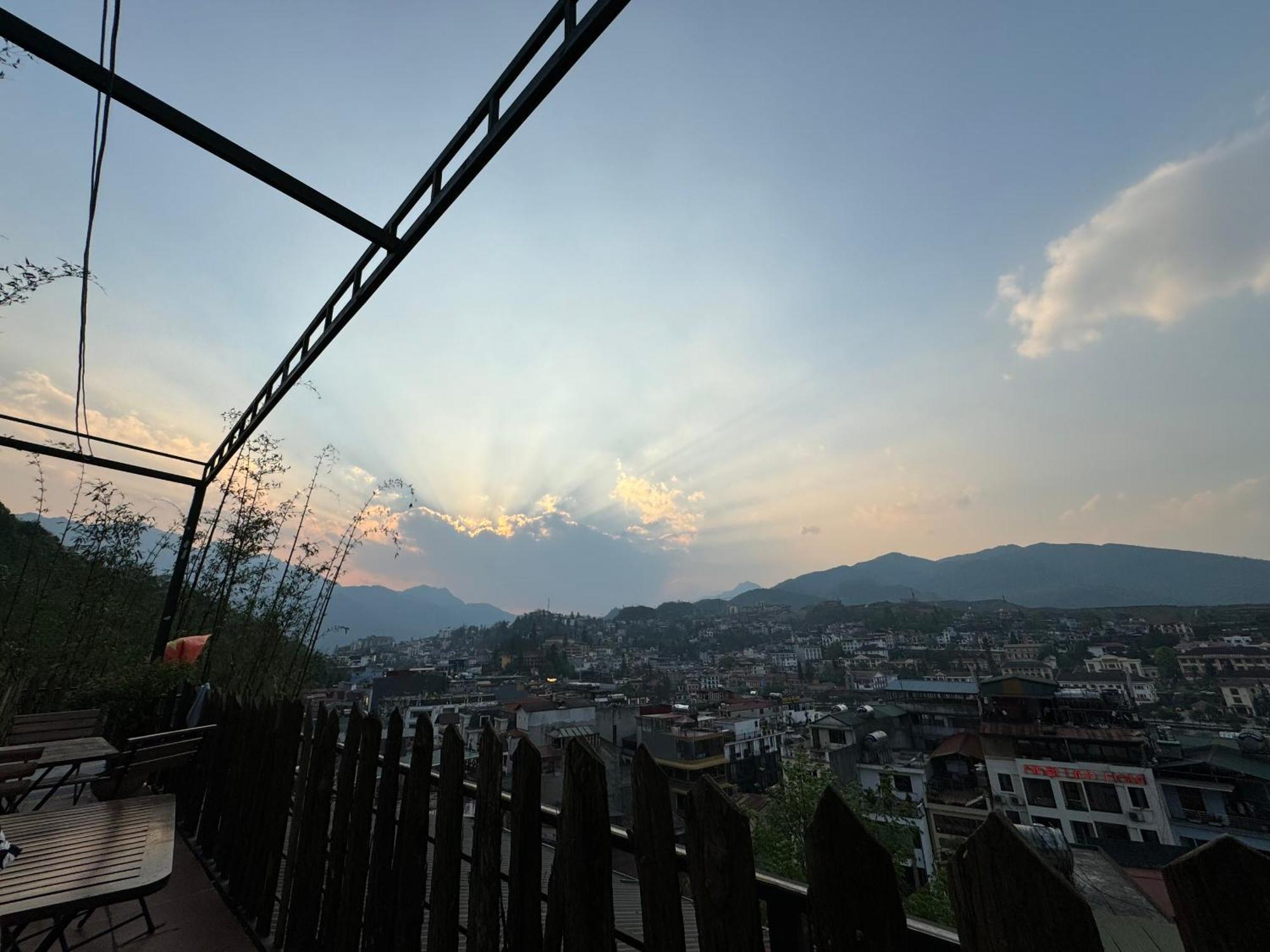 Central Sapa Serenity Homestay Екстер'єр фото