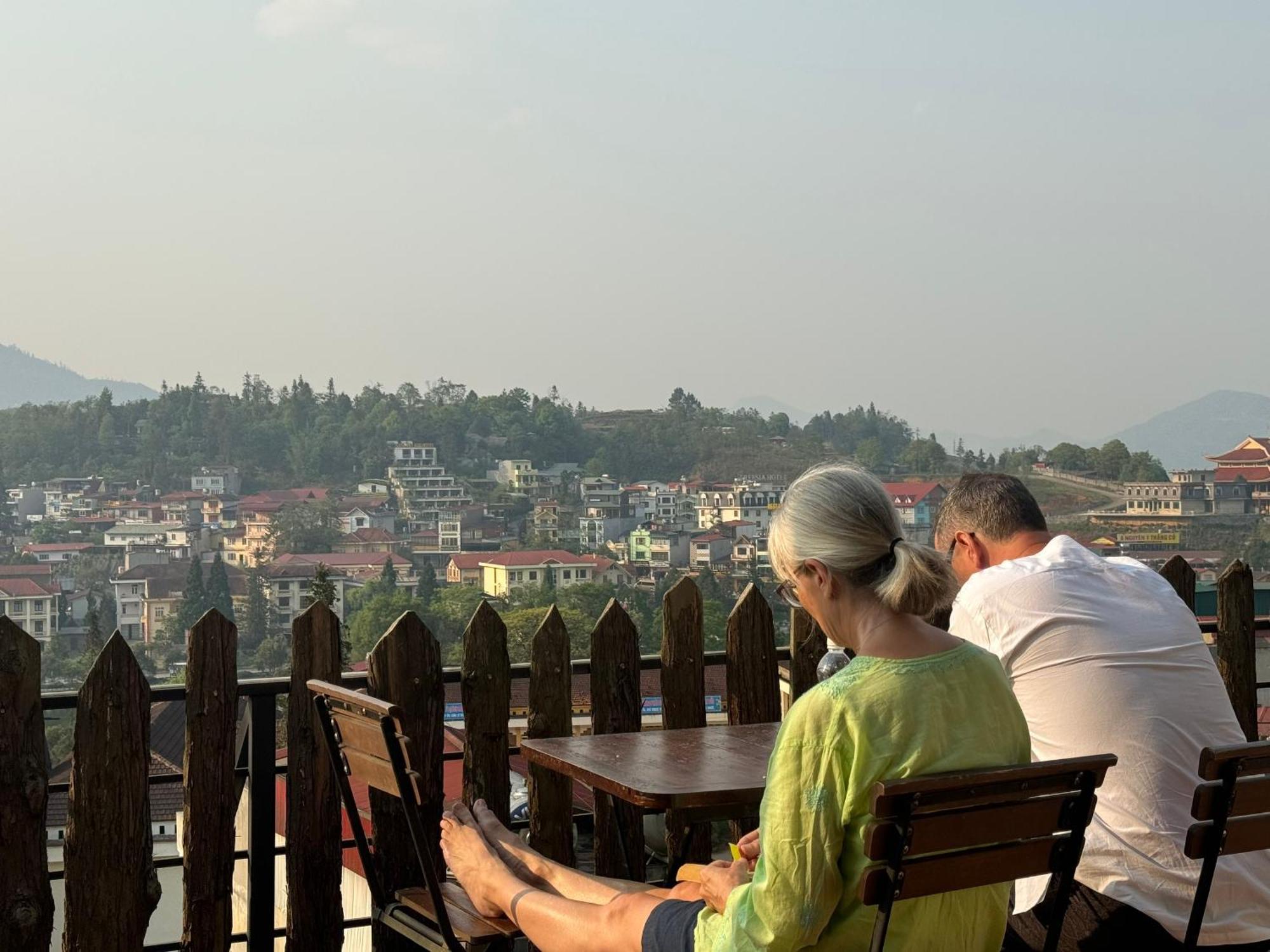 Central Sapa Serenity Homestay Екстер'єр фото